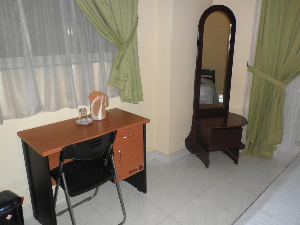 McCarthy Guesthouse Kandy Værelse billede